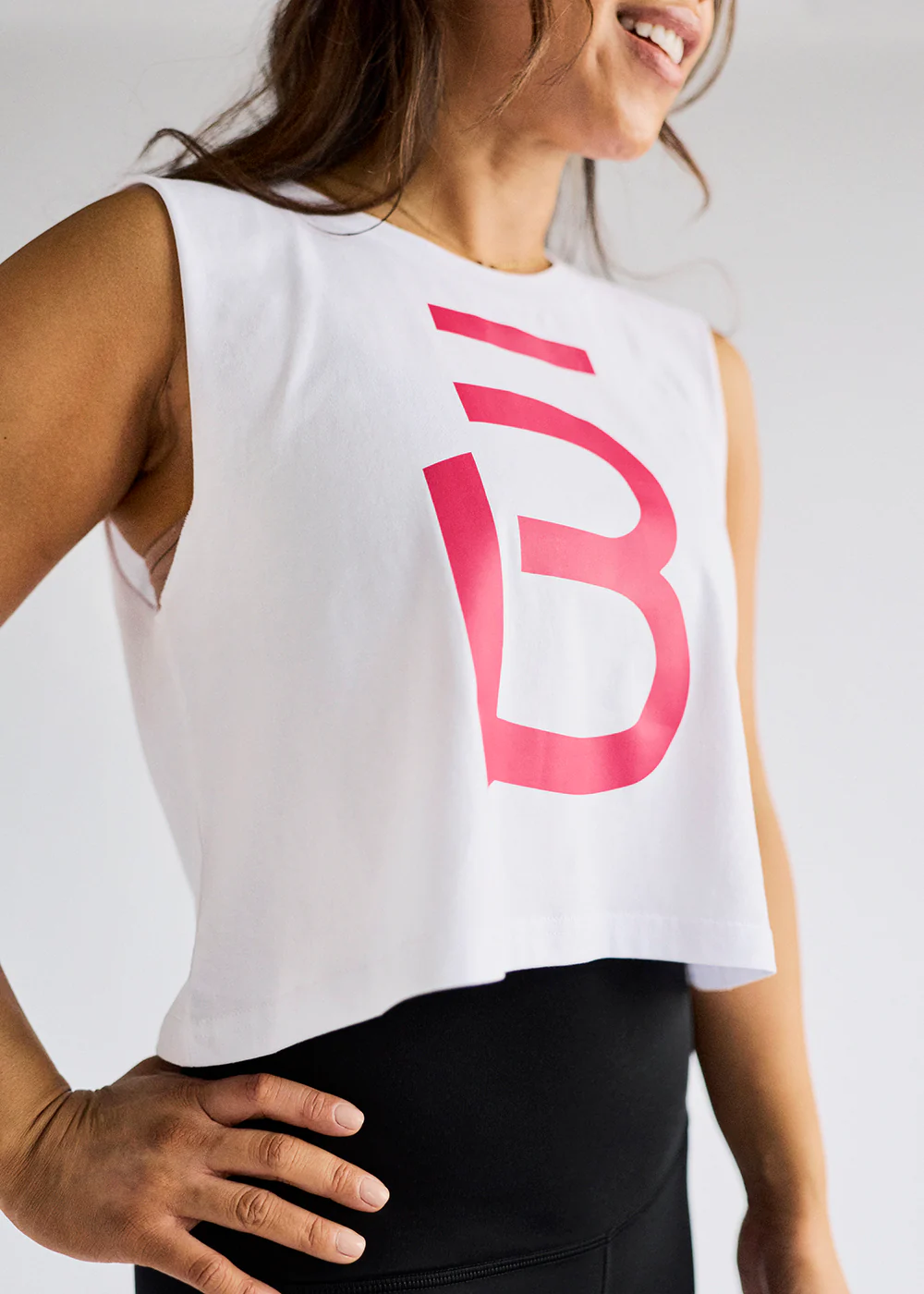 b3 Crop Muscle Tank - White/Berry - Image 3